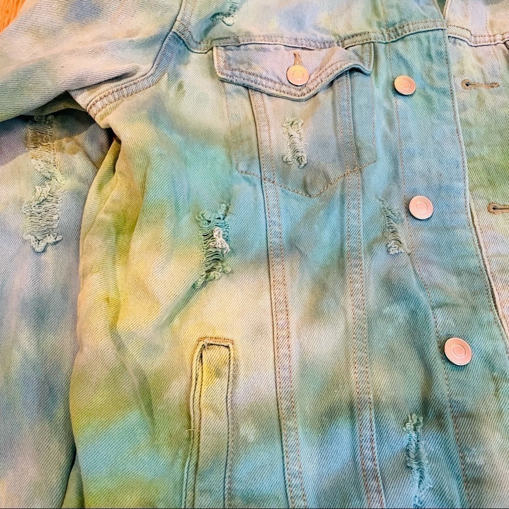 Festival Hand tie dyed distressed ripped jean jacket M - Picture 6 of 14